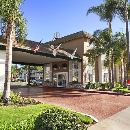 Ramada By Wyndham Costa Mesa/Newport Beach Kültér fotó