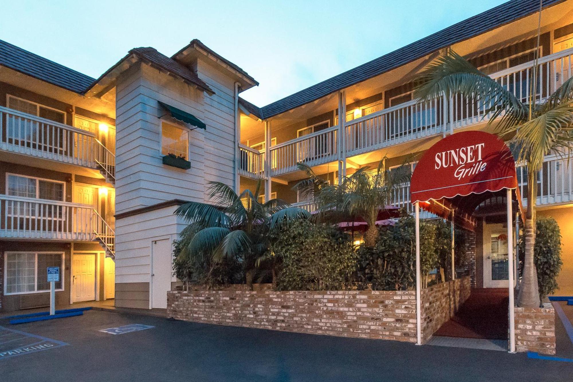 Ramada By Wyndham Costa Mesa/Newport Beach Kültér fotó