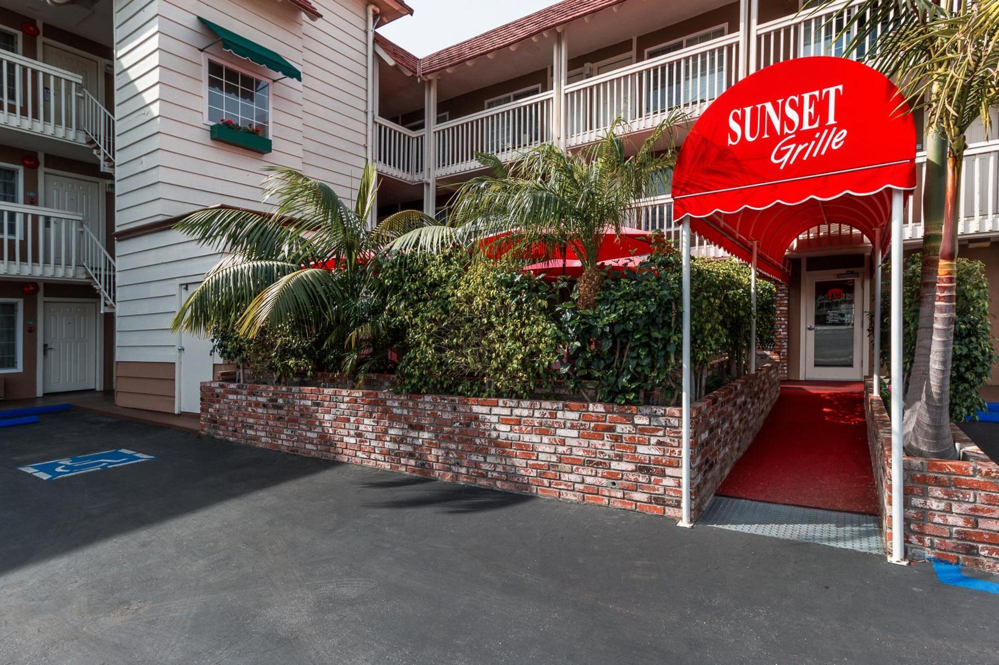 Ramada By Wyndham Costa Mesa/Newport Beach Kültér fotó